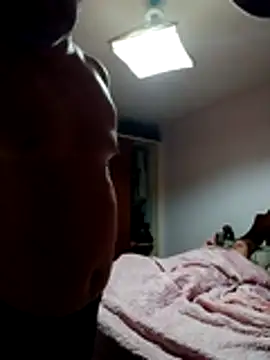 parejargentina online show from April 4, 2026, 3:27 am