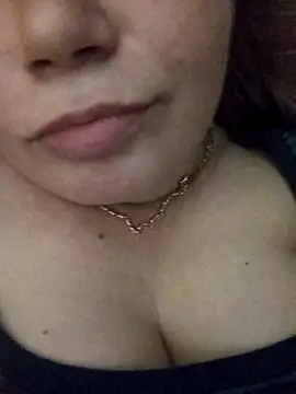 Snapshot of KiraStanton chatting on February 26, 2026, 12:53 am KiraStanton online show from February 26, 2026, 12:53 am