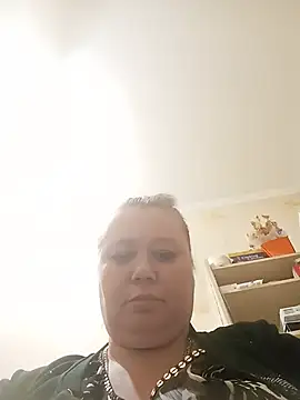 KiraStanton online show from June 3, 2026, 7:41 pm