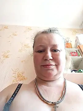 KiraStanton online show from June 21, 2026, 11:13 am