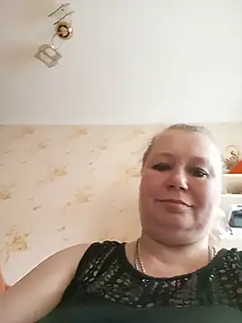 KiraStanton online show from July 22, 2026, 2:09 pm
