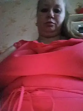 KiraStanton online show from July 24, 2026, 2:42 am