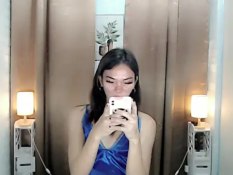 Snapshot of SeductiveTSMistress chatting on March 7, 2026, 4:20 am SeductiveTSMistress online show from March 7, 2026, 4:20 am