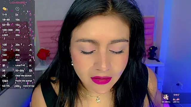 scarleth whisper online show from March 25, 2026, 12:55 pm