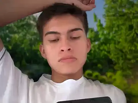 bbluchito online show from February 28, 2026, 6:09 pm