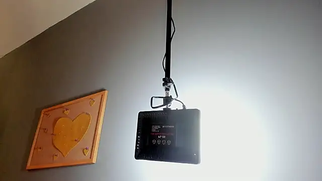 cailing  online show from March 27, 2026, 10:59 am