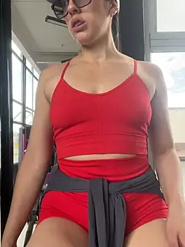 susi chimm online show from July 5, 2026, 3:52 pm