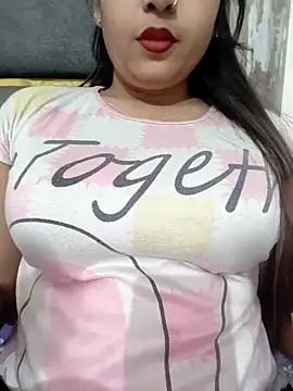 Shanaya-Hotty online show from April 4, 2026, 8:39 pm