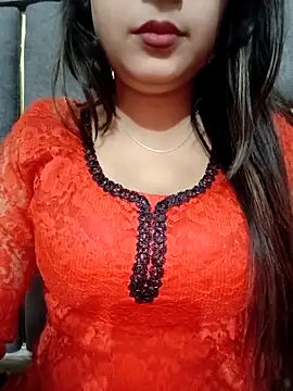 Shanaya-Hotty online show from April 10, 2026, 9:52 pm