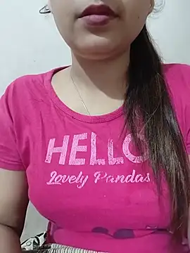 Snapshot of Shanaya-Hotty chatting on July 15, 2026, 10:59 pm Shanaya-Hotty online show from July 15, 2026, 10:59 pm