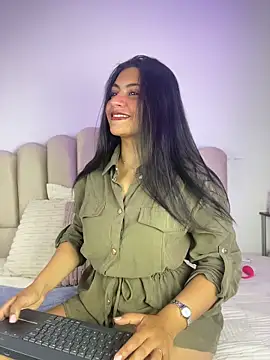 Snapshot of celeste_z chatting on May 15, 2026, 1:29 pm celeste z online show from May 15, 2026, 1:29 pm