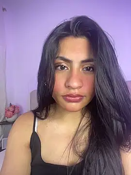 Snapshot of celeste_z chatting on June 1, 2026, 1:35 pm celeste z online show from June 1, 2026, 1:35 pm