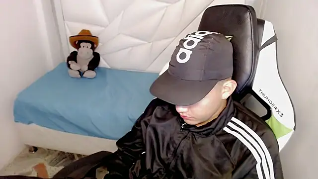 Street poemm  online show from March 11, 2026, 3:34 am