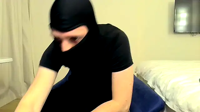 RyanRubber online show from March 17, 2026, 8:23 pm