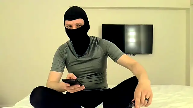 RyanRubber online show from March 23, 2026, 8:02 pm