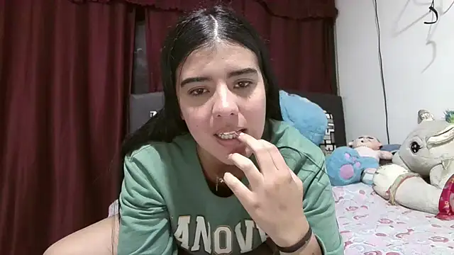 Snapshot of Nataly_2809 chatting on April 13, 2026, 3:23 am Nataly 2809 online show from April 13, 2026, 3:23 am