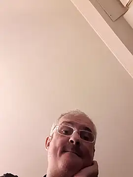 Snapshot of gerri1 chatting on February 27, 2026, 9:26 pm gerri1 online show from February 27, 2026, 9:26 pm
