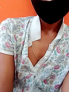 Snapshot of Sumi_sen_1 chatting on April 23, 2026, 7:41 am Sumi sen 1 online show from April 23, 2026, 7:41 am