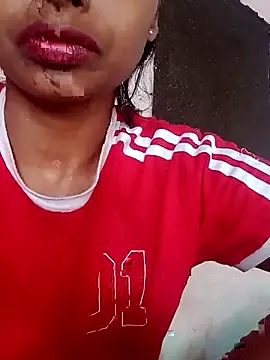 Snapshot of Sumi_sen_1 chatting on May 19, 2026, 5:58 am Sumi sen 1 online show from May 19, 2026, 5:58 am