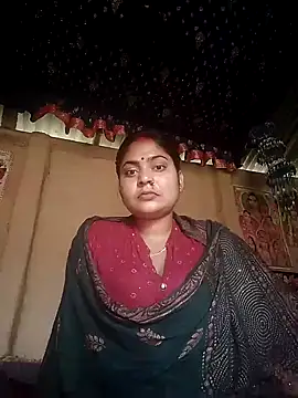 Snapshot of Aanushaka chatting on February 28, 2026, 5:08 am Aanushaka online show from February 28, 2026, 5:08 am