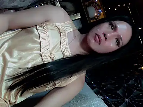 Chulafox online show from April 14, 2026, 3:40 pm