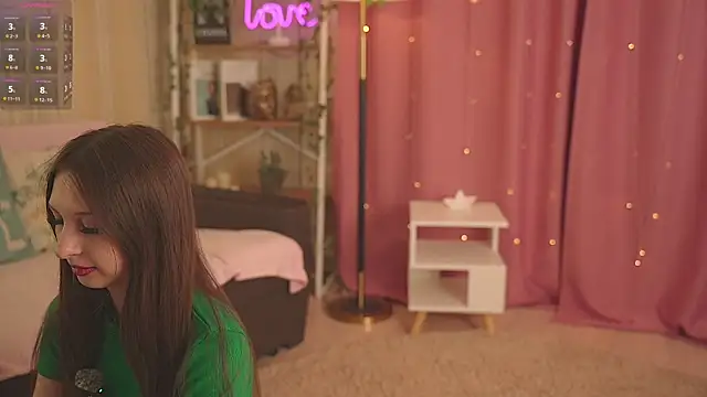 starfromsky online show from April 12, 2026, 12:43 pm