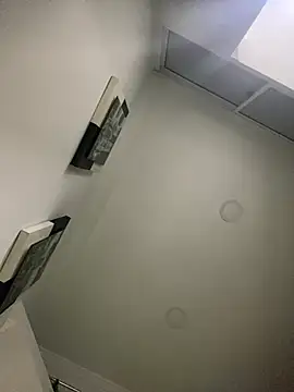 Maluxx333 online show from February 26, 2026, 1:04 am