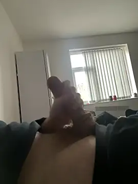 Snapshot of bigrodneyyy chatting on March 2, 2026, 2:13 pm bigrodneyyy online show from March 2, 2026, 2:13 pm