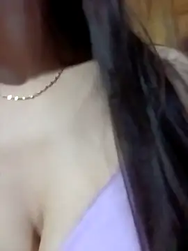 hd love69 online show from April 7, 2026, 10:09 pm