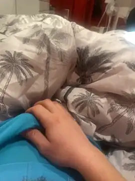 crustyyy1 online show from March 9, 2026, 10:19 am