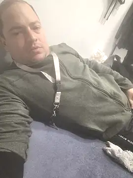 Snapshot of elcaste69 chatting on February 22, 2026, 4:38 pm elcaste69 online show from February 22, 2026, 4:38 pm