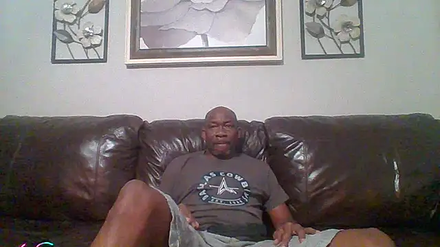 Snapshot of TerryStyles chatting on June 21, 2026, 6:16 am TerryStyles online show from June 21, 2026, 6:16 am