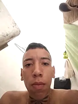 Snapshot of Juansex2003 chatting on March 4, 2026, 12:44 pm Juansex2003 online show from March 4, 2026, 12:44 pm