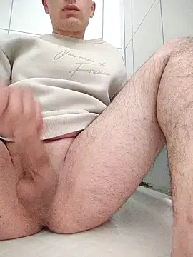 Snapshot of cyprusmann chatting on March 28, 2026, 8:52 pm cyprusmann online show from March 28, 2026, 8:52 pm