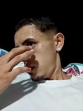 Cristianramos199 online show from April 8, 2026, 2:22 am