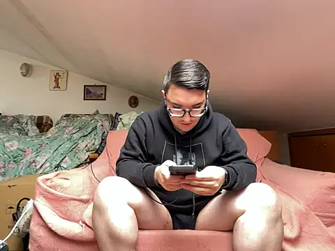 massiyyyy online show from April 1, 2026, 11:11 am