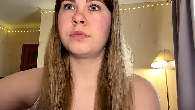 Snapshot of Amy_Maev chatting on May 4, 2026, 6:53 am Amy Maev online show from May 4, 2026, 6:53 am