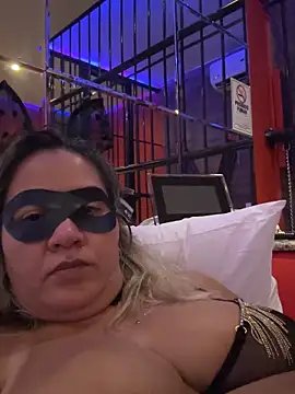 Snapshot of EscorpianaPeludinha chatting on March 1, 2026, 12:01 am EscorpianaPeludinha online show from March 1, 2026, 12:01 am