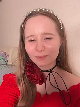 Snapshot of cutefoxieee chatting on May 16, 2026, 8:07 pm cutefoxieee online show from May 16, 2026, 8:07 pm