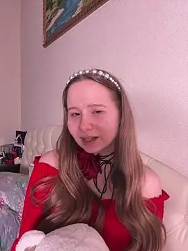 Snapshot of cutefoxieee chatting on May 17, 2026, 7:10 pm cutefoxieee online show from May 17, 2026, 7:10 pm