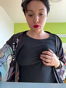 Snapshot of FreyaSlay299 chatting on February 27, 2026, 11:54 am FreyaSlay299 online show from February 27, 2026, 11:54 am