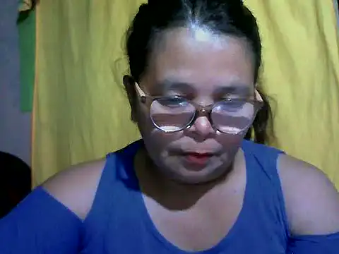 Snapshot of Flowerblossom123 chatting on June 2, 2026, 11:23 am Flowerblossom123 online show from June 2, 2026, 11:23 am