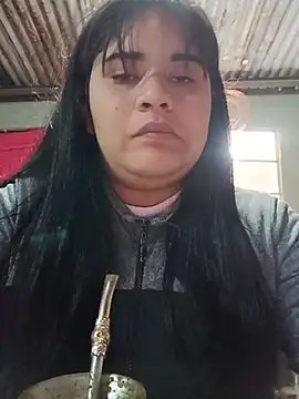 Orianamzn21 online show from June 24, 2026, 1:32 pm