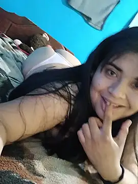 Orianamzn21 online show from June 30, 2026, 5:52 am
