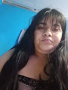 Orianamzn21 online show from July 30, 2026, 4:44 am