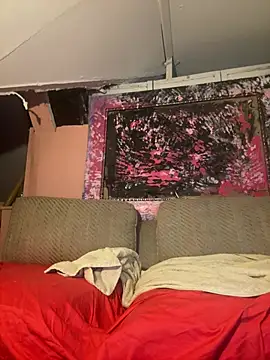 BunnyYT online show from April 16, 2026, 4:24 am