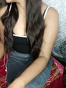 Gurleen kaur69 online show from April 1, 2026, 2:45 am