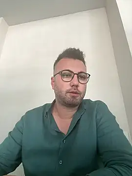berkay977 online show from July 28, 2026, 1:32 pm