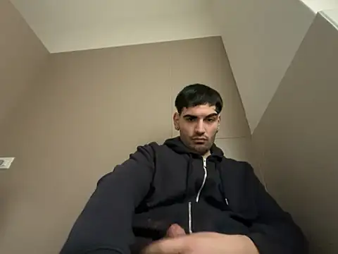 Snapshot of Yolube chatting on February 23, 2026, 8:44 am Yolube online show from February 23, 2026, 8:44 am