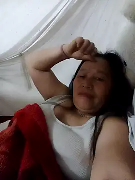 heesuu11 online show from March 12, 2026, 10:05 pm